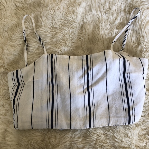 Brandy crop top - Picture 2 of 2